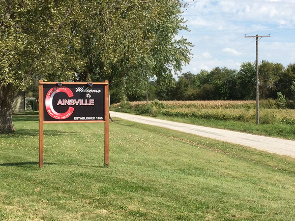 Cainsville Missouri, welcome sign