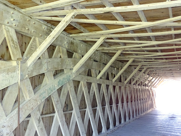 Holliwell Bridge interior.
